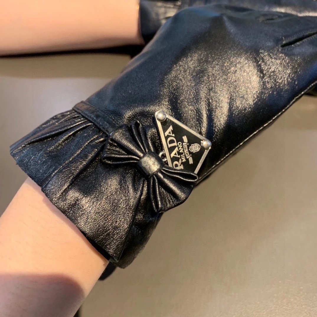 Prada Lambskin Cashmere Gloves Ver.B — Photo 3