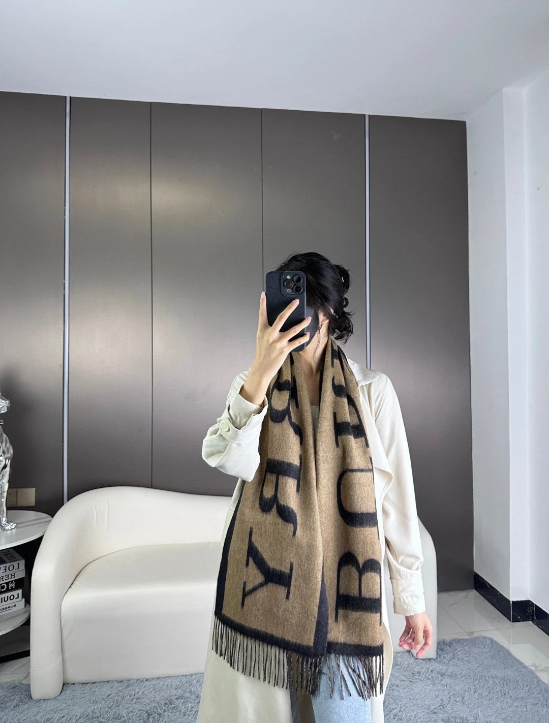 Burberry Cashmere Wool Scarf Ver.B — Photo 2