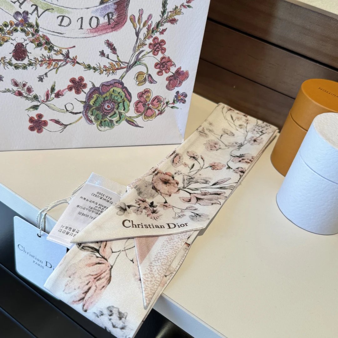 Dior Silk Ribbon Ver.Q — Zdjęcie 5