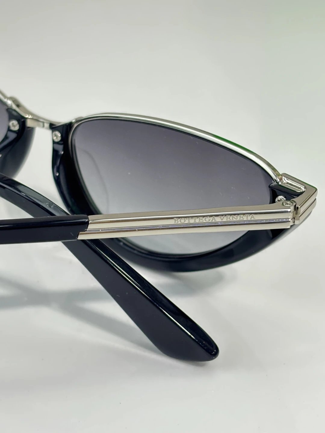 Bottega Veneta BV1346S Sunglasses 56-17-145 Ver.A — Zdjęcie 7