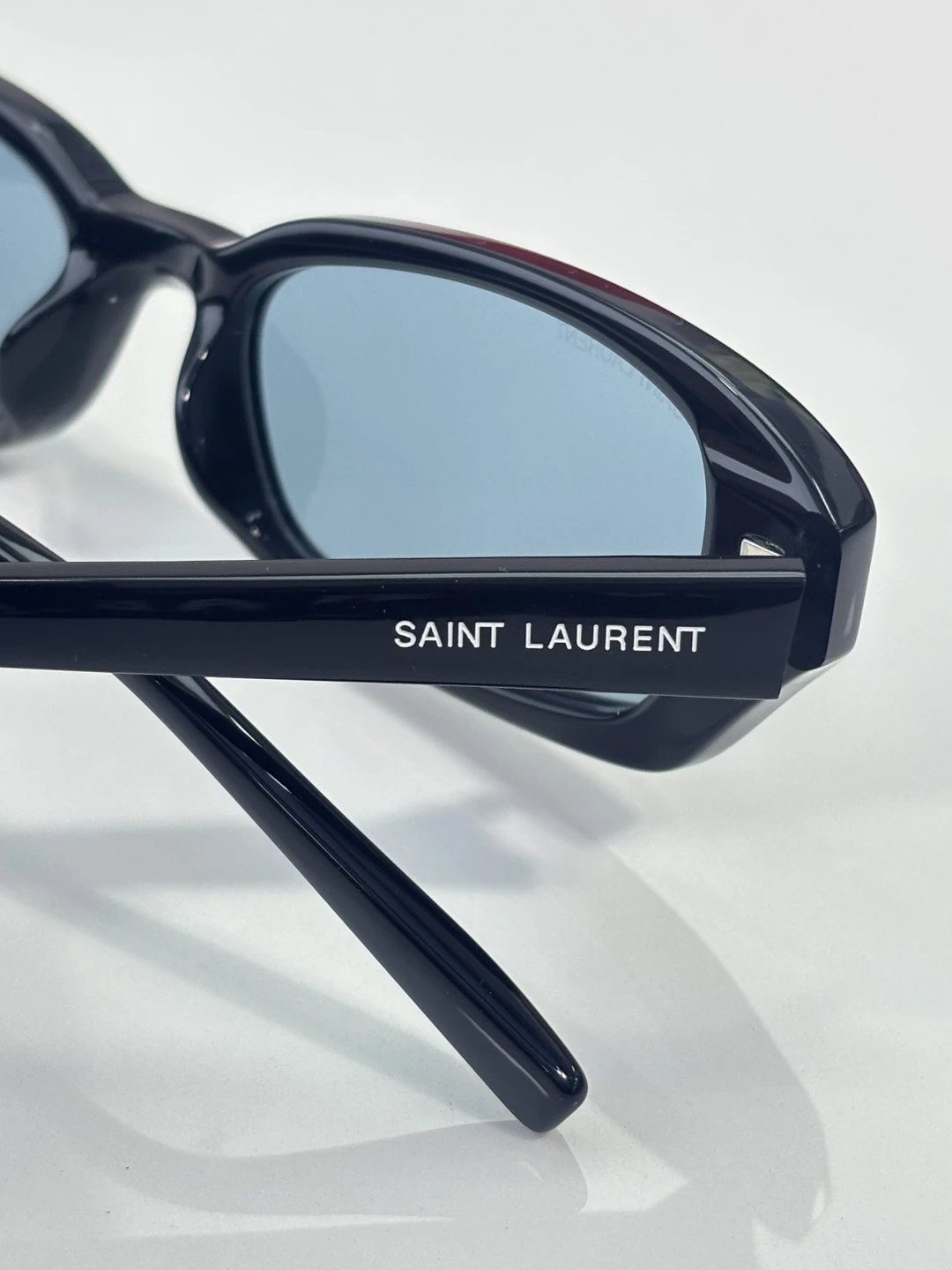 Saint Laurent SL872 Sunglasses 52-16-140 — QC