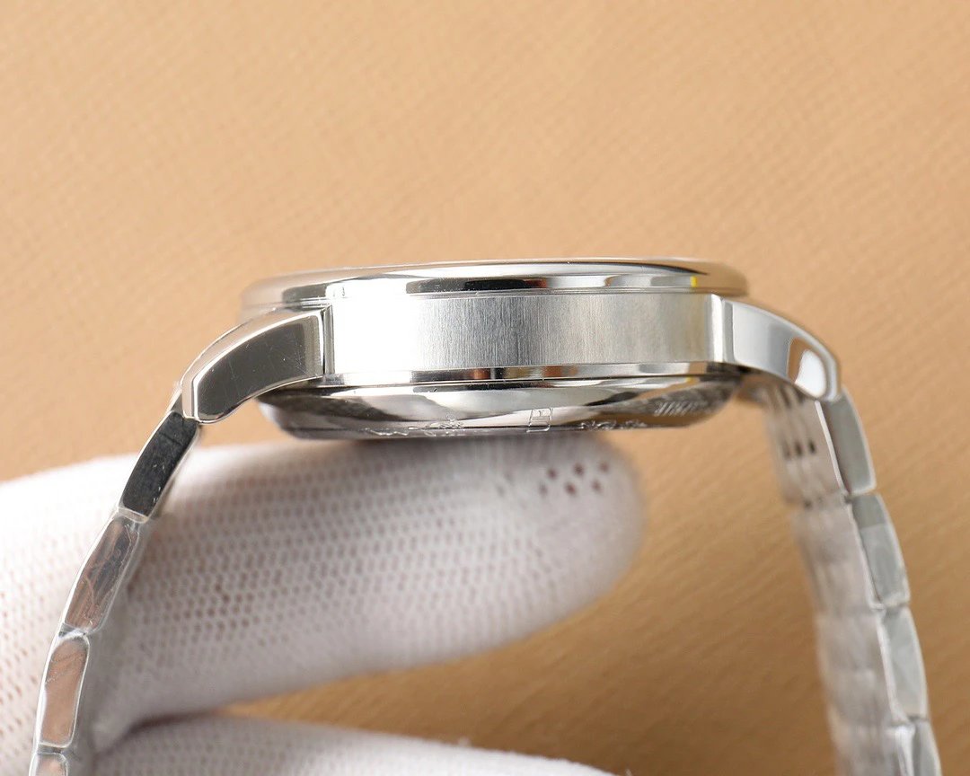 Tissot Le Locle Automatic Watch 39mm Ver.A — photo 8