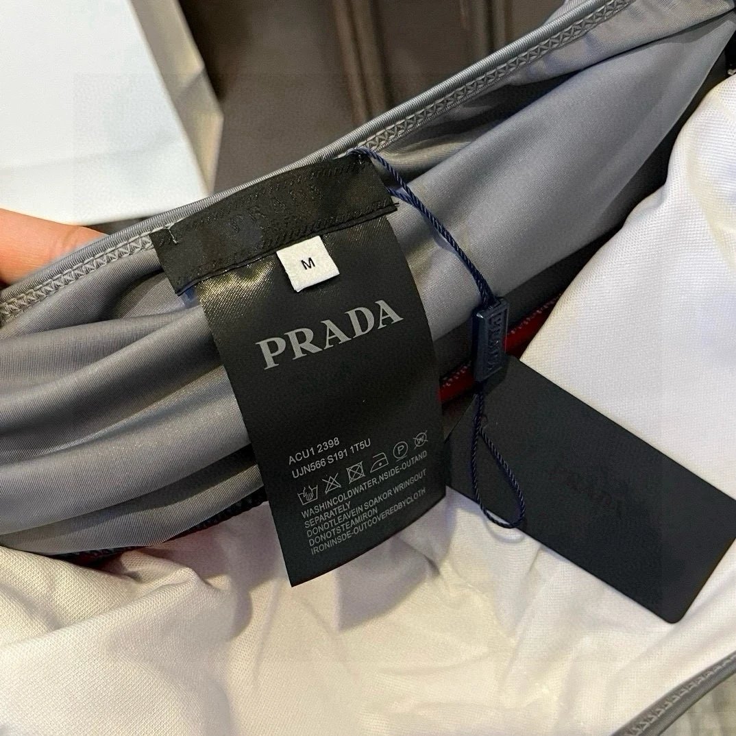 Prada One-Piece Swimwear Ver.E — Zdjęcie 6
