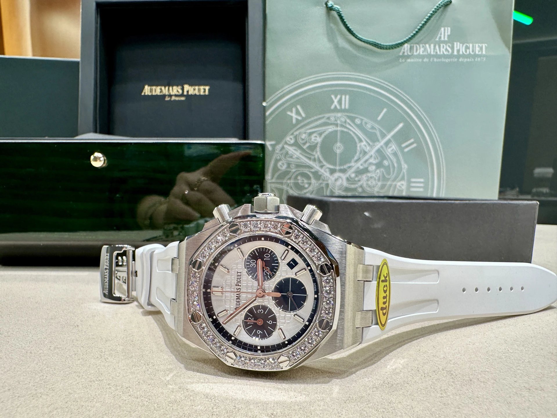 Audemars Piguet Royal Oak Offshore Quartz Ladies Watch 37mm Ver.A — QC