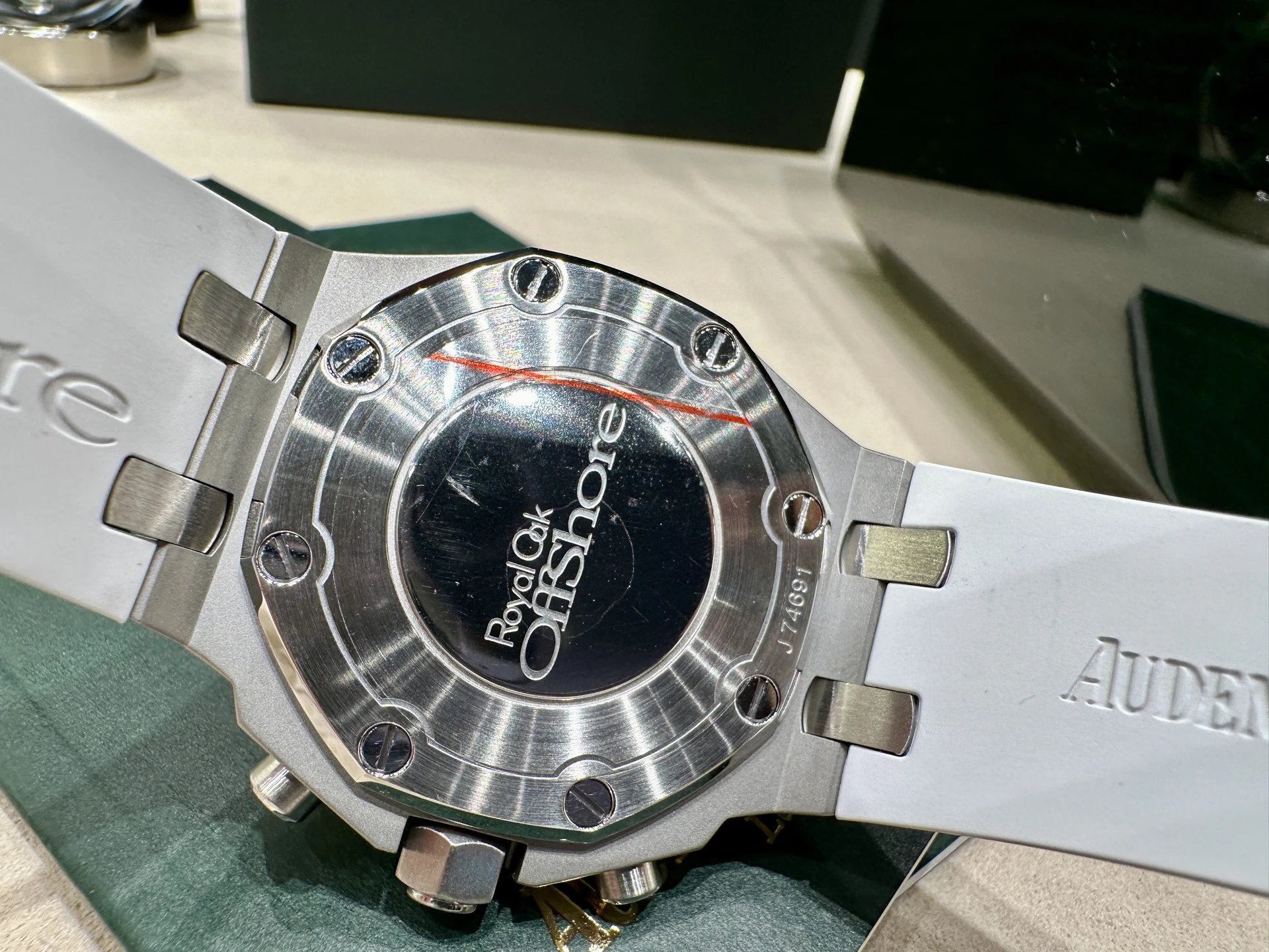 Audemars Piguet Royal Oak Offshore Quartz Ladies Watch 37mm Ver.A — QC