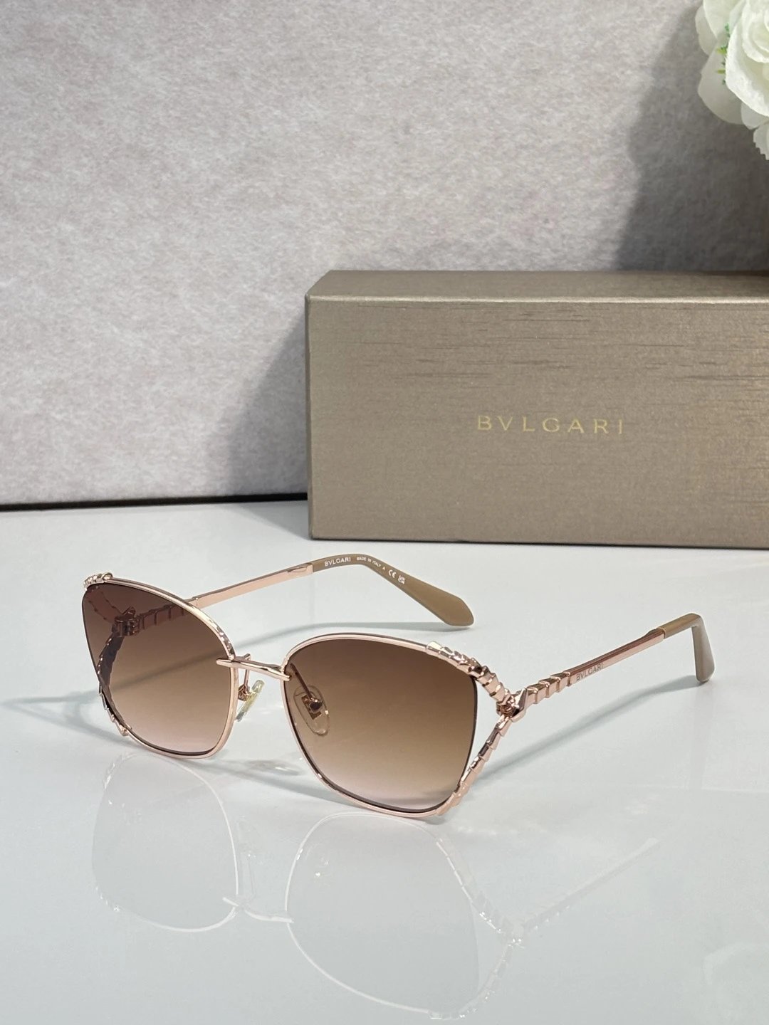 Bvlgari BV40081U Sunglasses 56-17-140 Ver.B — QC