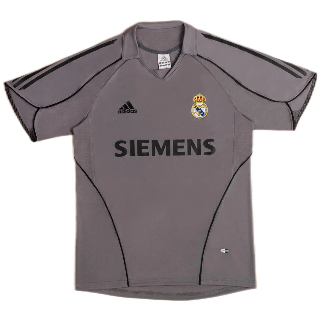 Real Madrid 2005/06 Retro Third Jersey — QC