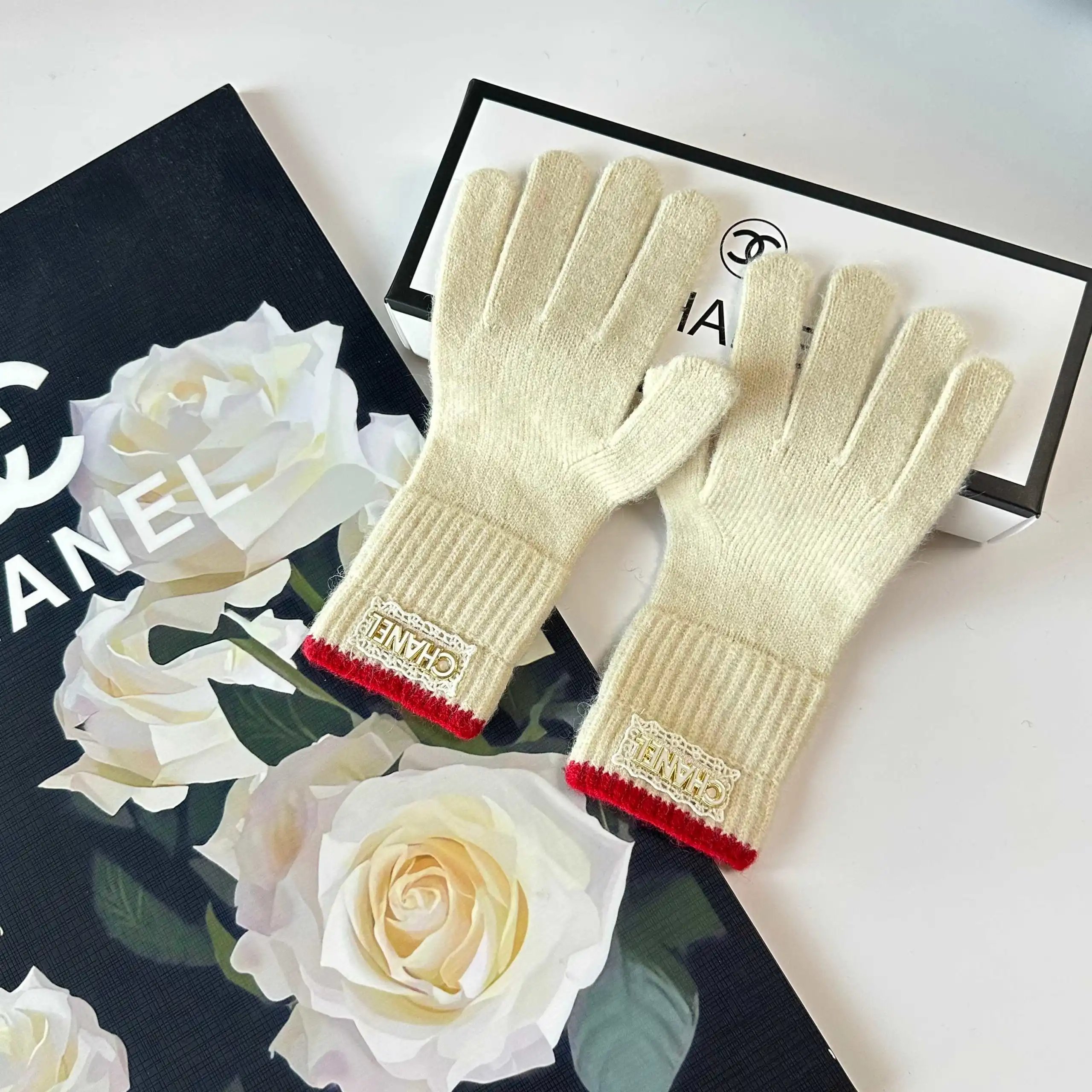 Chanel Gloves Ver.D — Photo 4