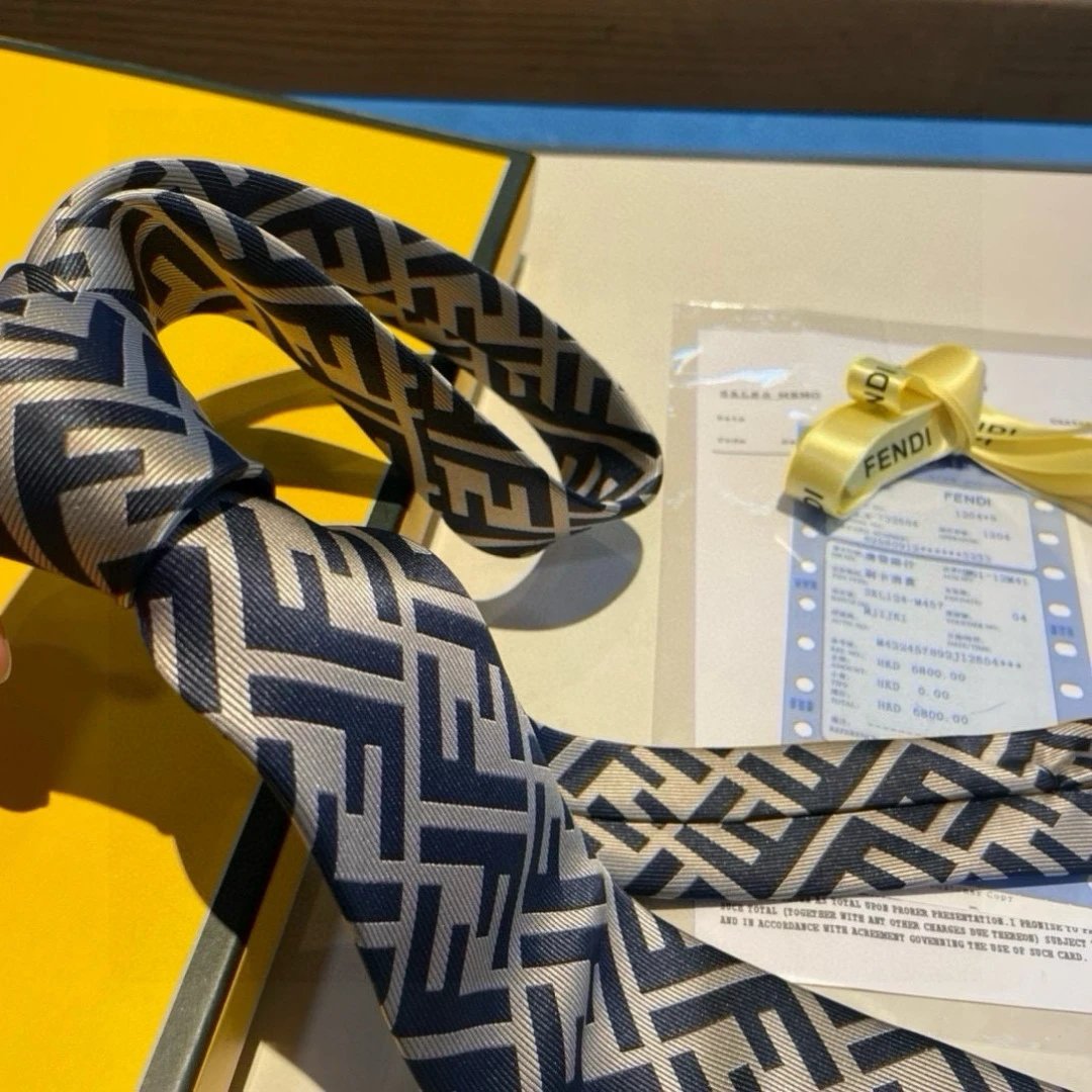 Fendi Silk Tie Ver.D — QC