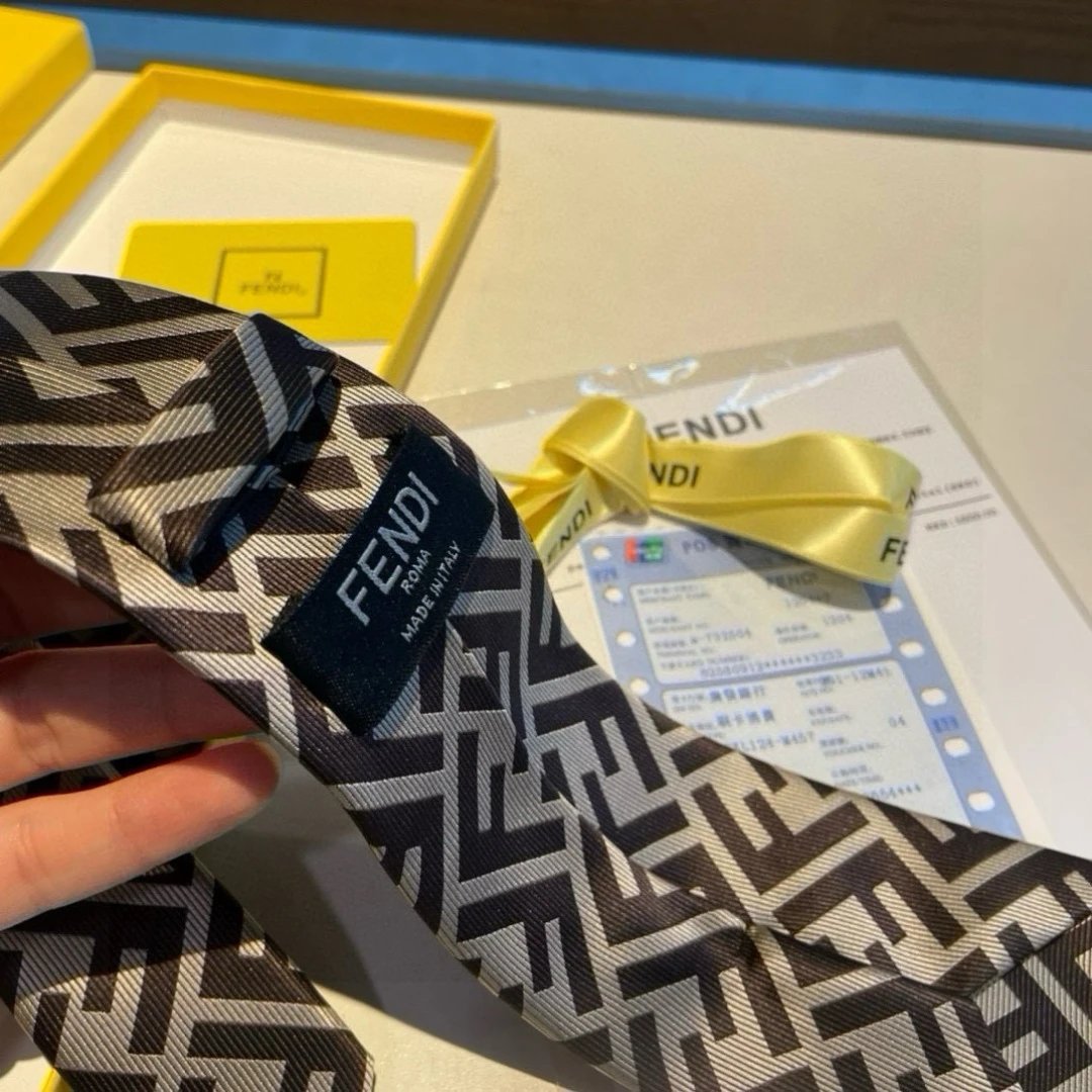 Fendi Silk Tie Ver.C — QC