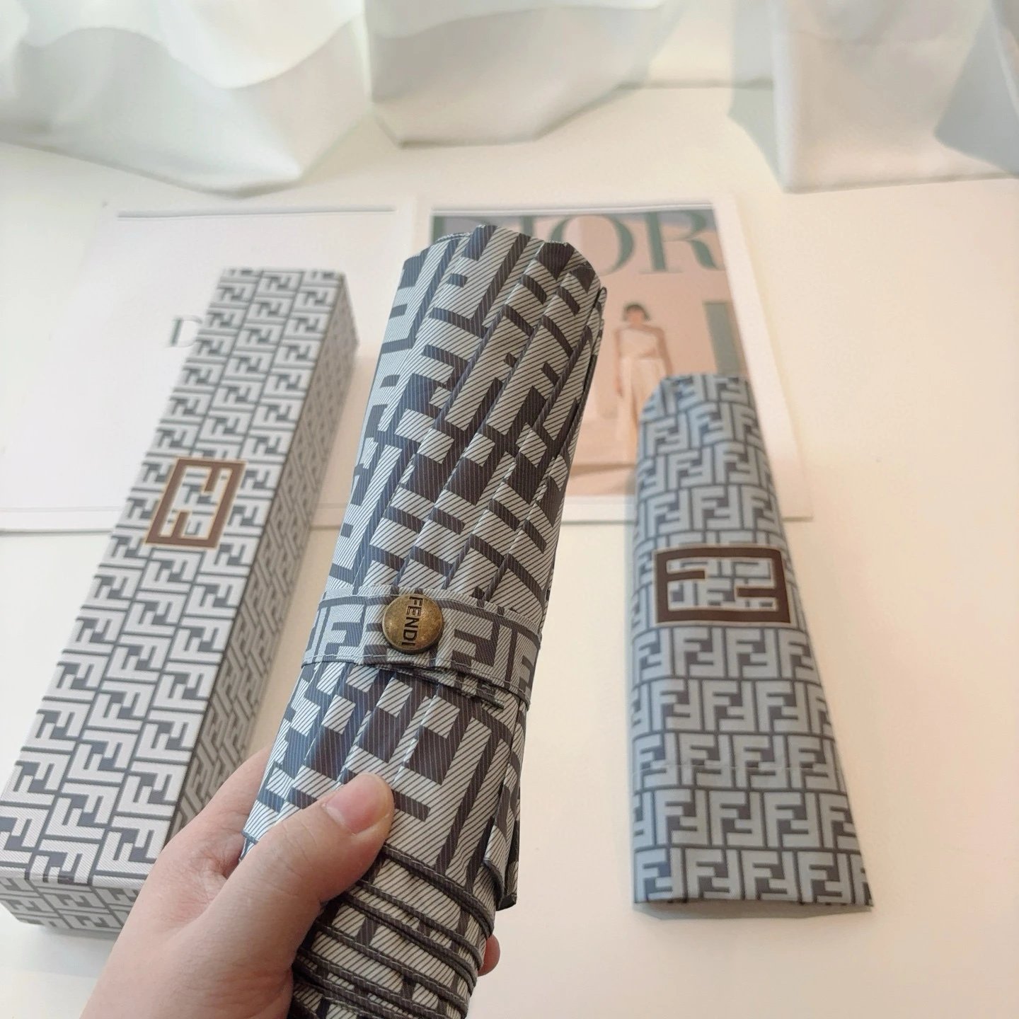 Fendi UV Protection Folding Umbrella Ver.D — Photo 3