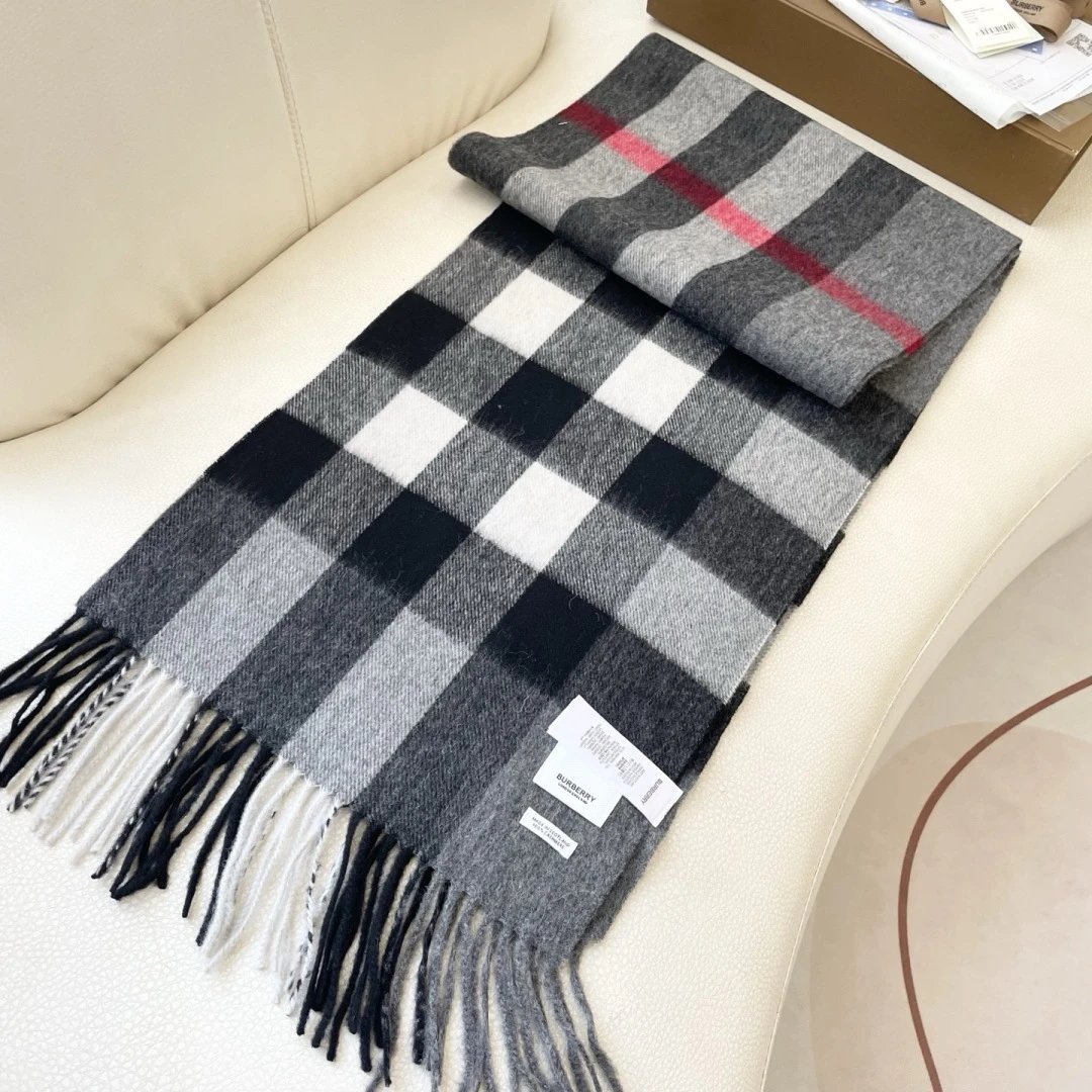 Burberry Cashmere Scarf Ver.D — QC