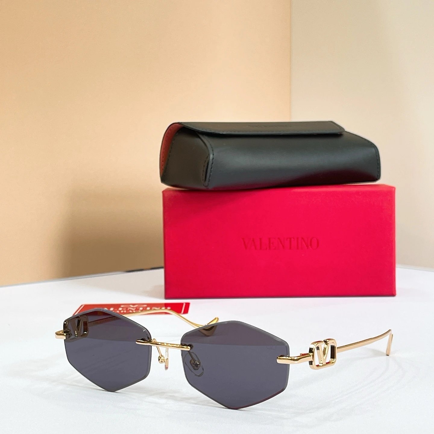 Valentino VLS-187 Sunglasses 58-18-145 Ver.B — Photo 7