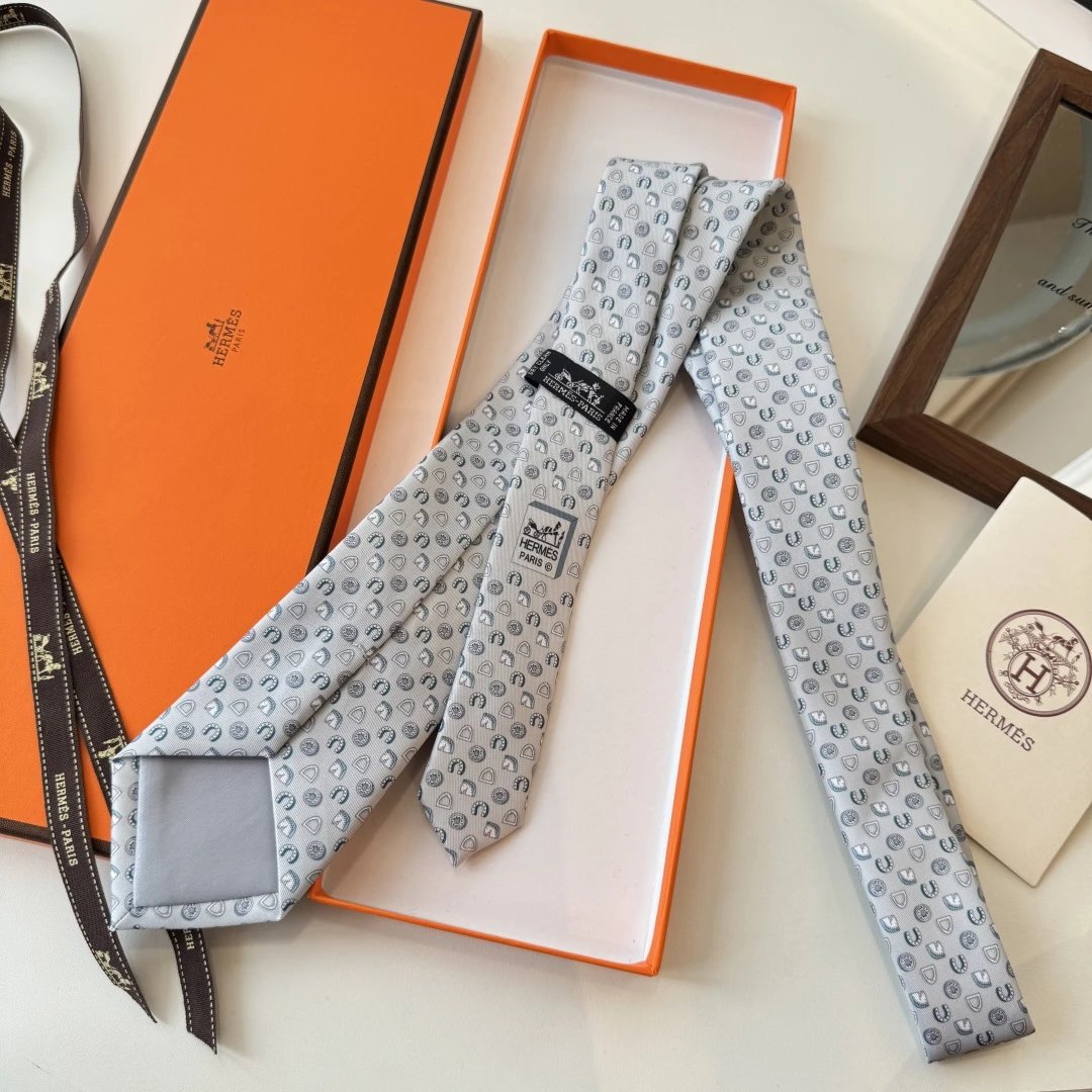 Hermes Silk Tie Ver.H — Photo 4