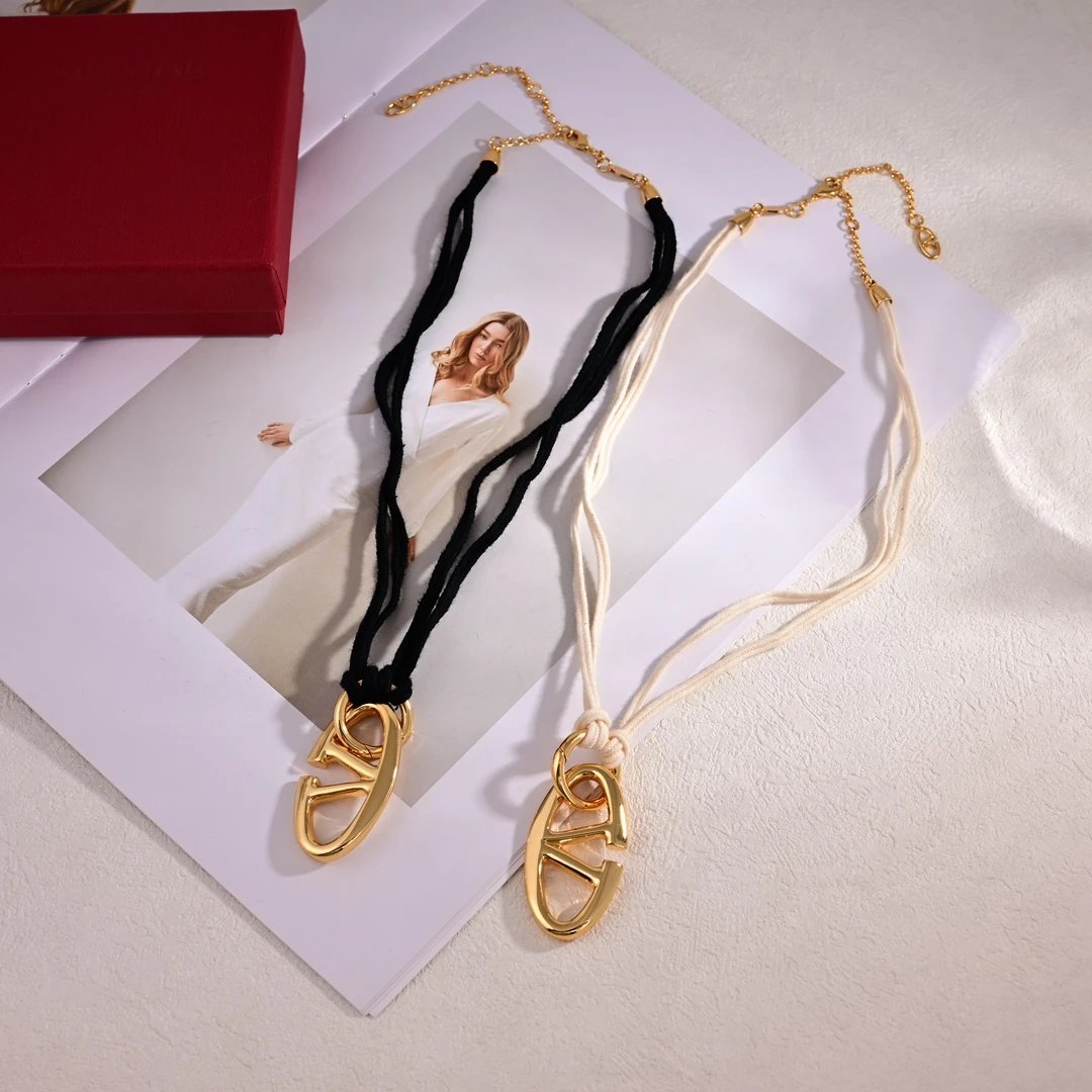 Valentino Necklace — photo 6