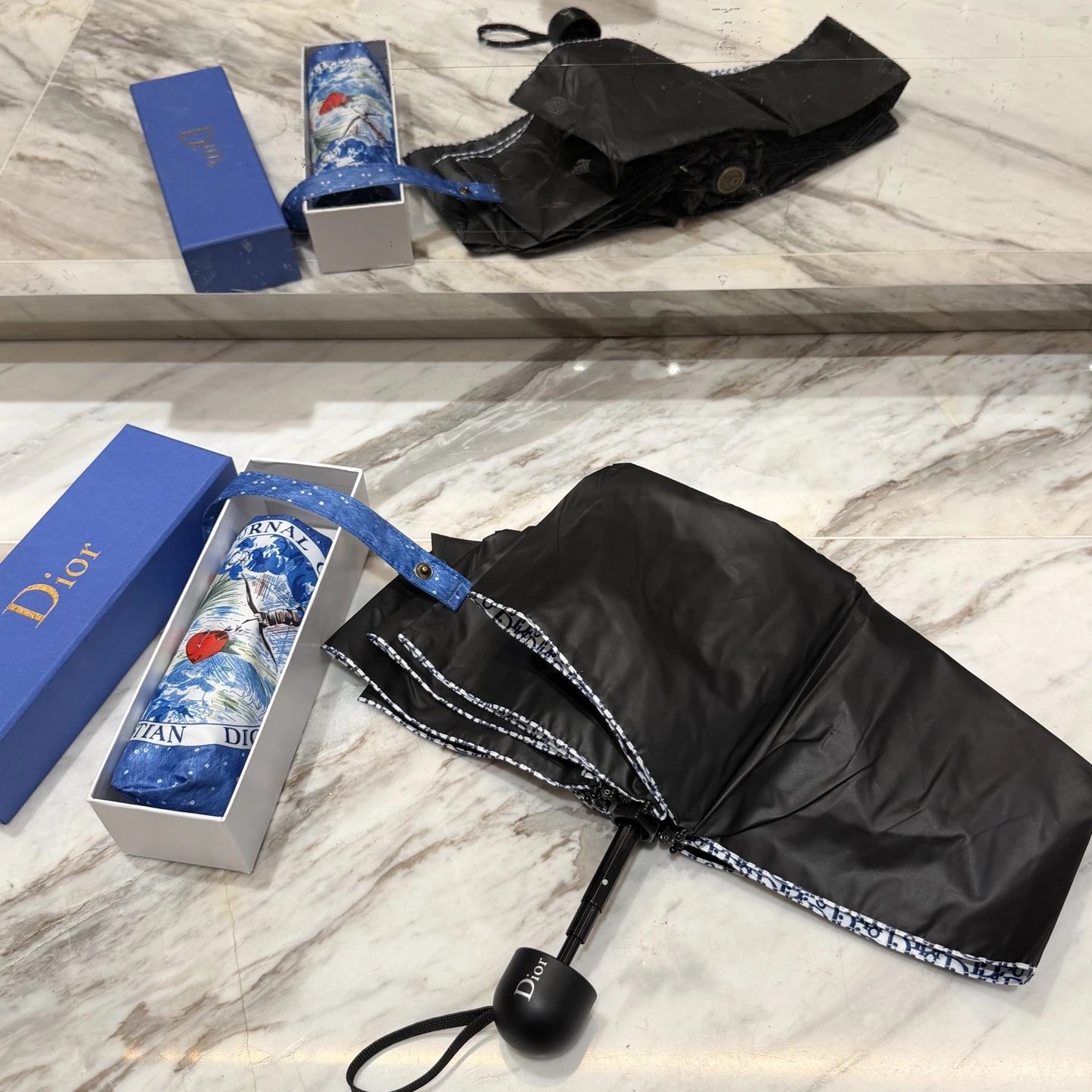 Dior UV Protection Folding Umbrella Ver.I — Photo 3