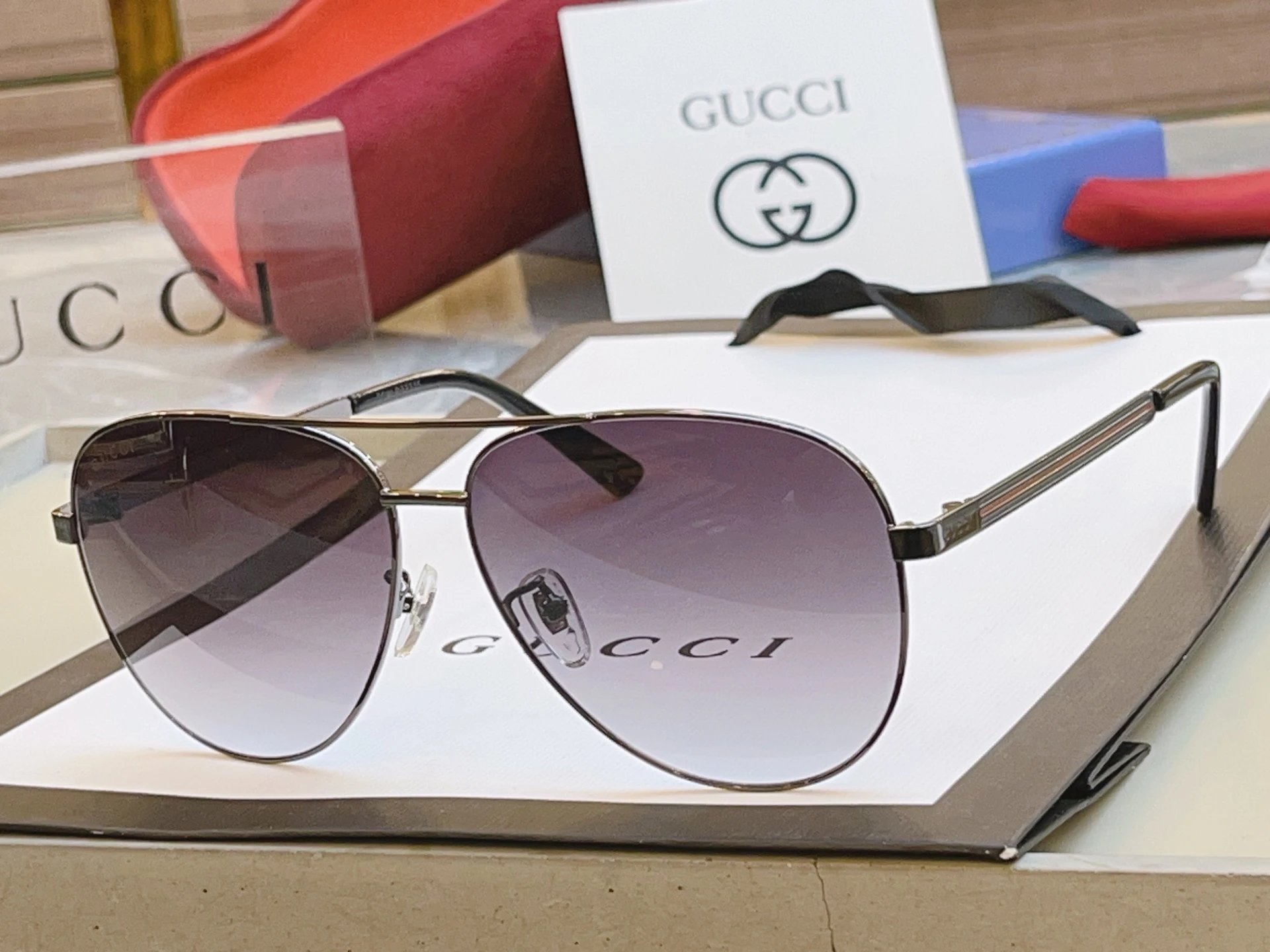 Gucci Sunglasses Ver.A — photo 6