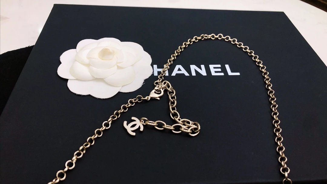 Chanel Necklace Ver.H — QC