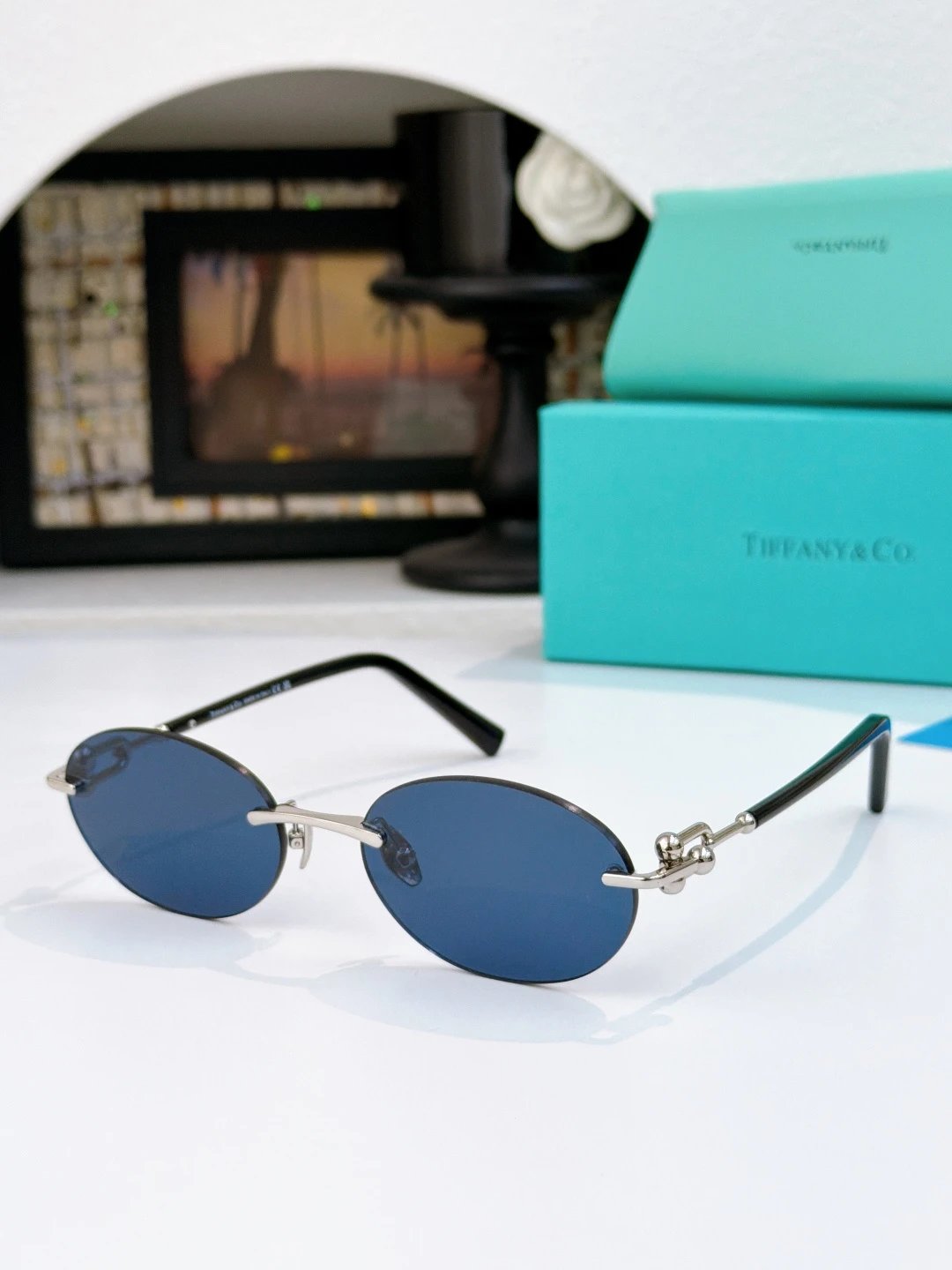Tiffany TF3104D Sunglasses 56-18-140 — photo 7