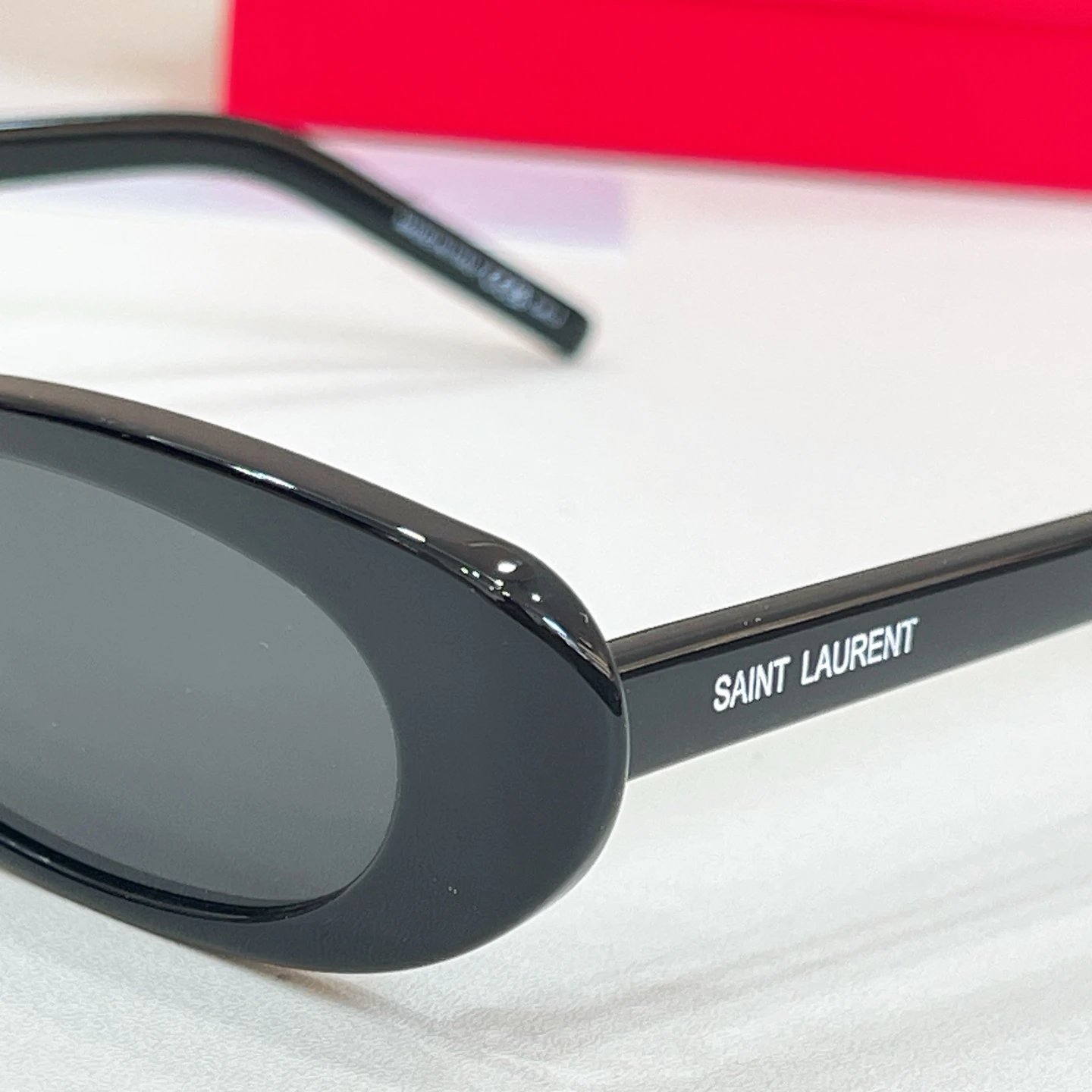 Saint Laurent SL 557 Sunglasses 53-20-145 — Zdjęcie 5