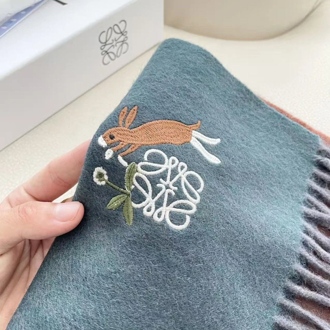 Loewe Cashmere Scarf Ver.H — QC