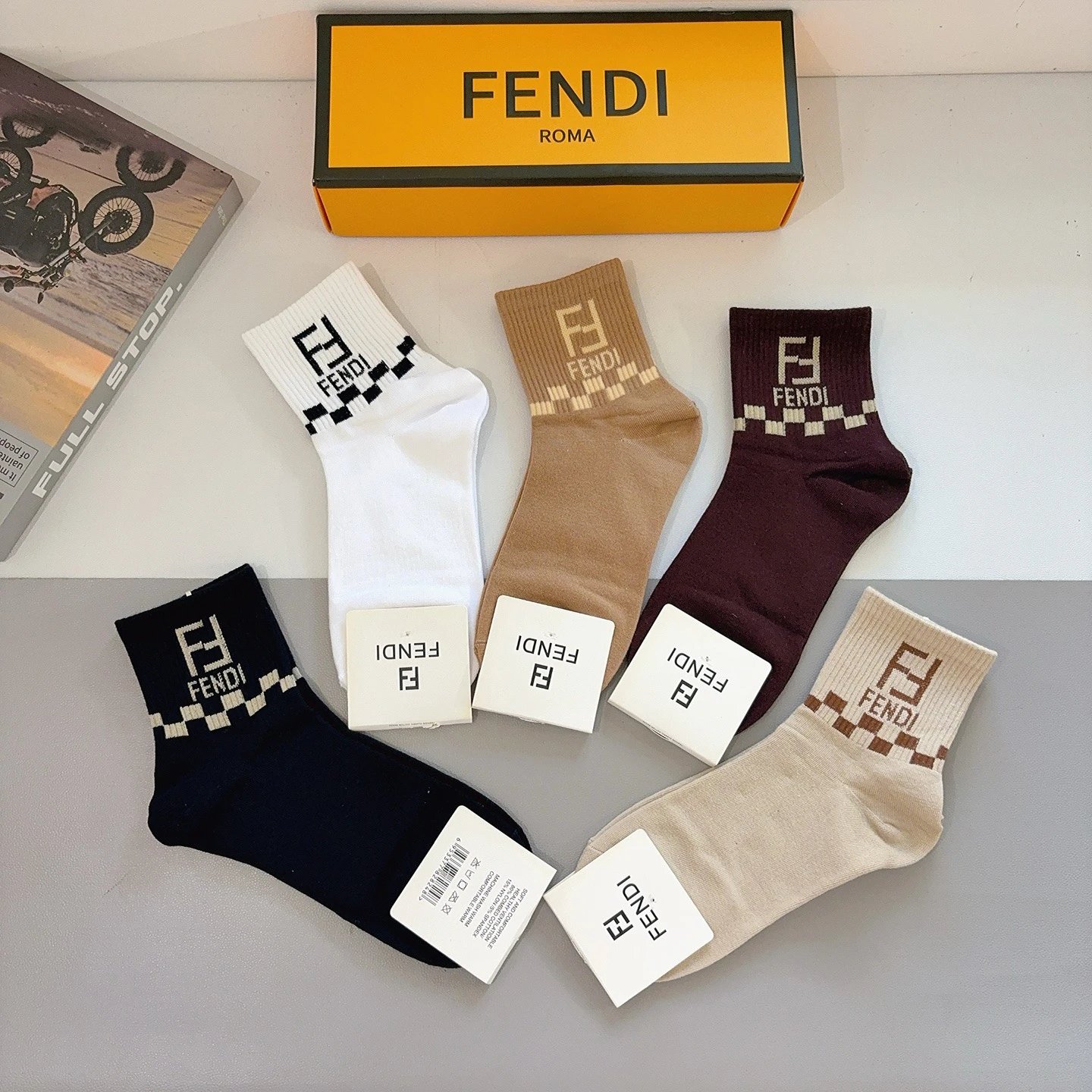 Fendi Crew Cotton Socks Ver.A — photo 6