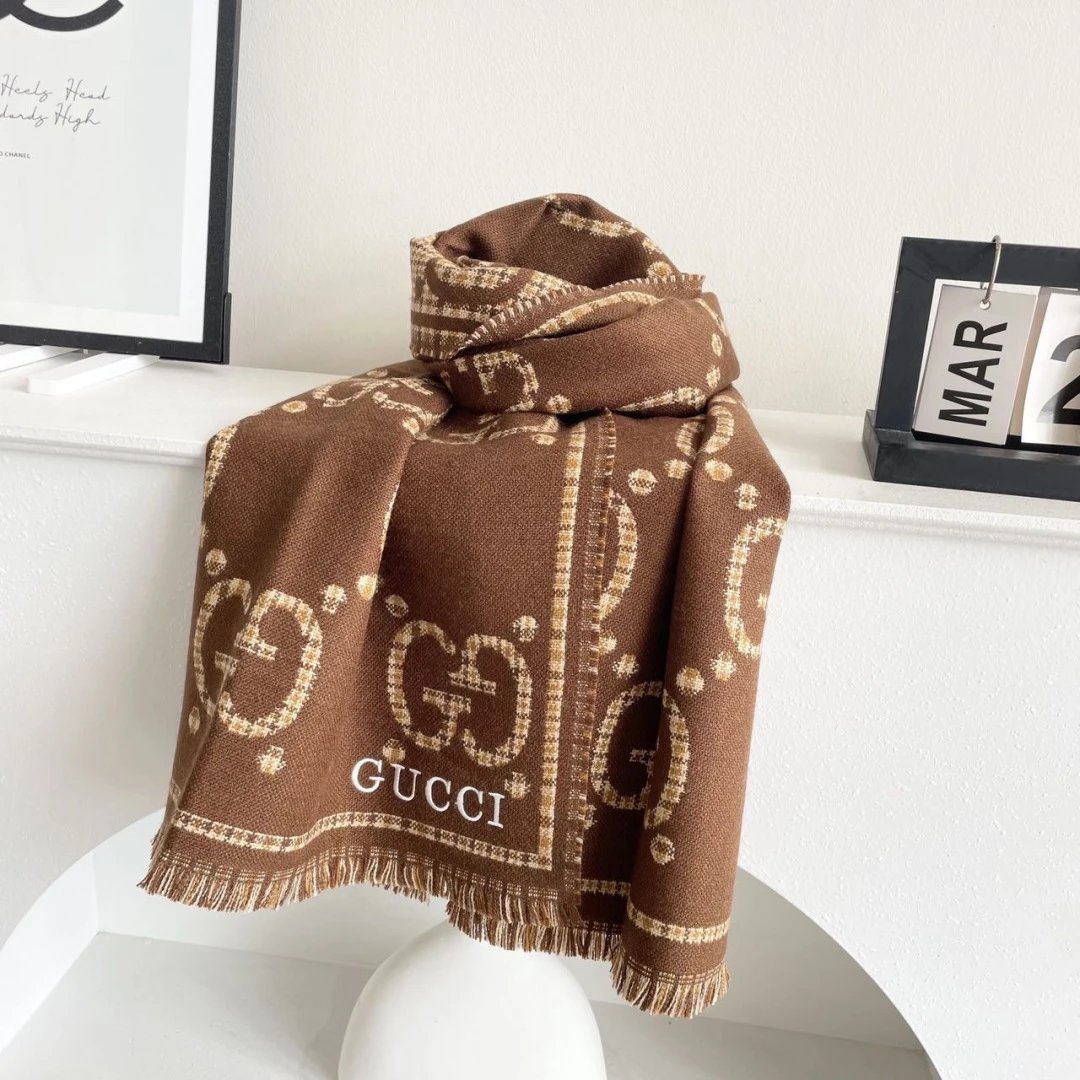 Gucci Cashmere Shawl Ver.G — QC