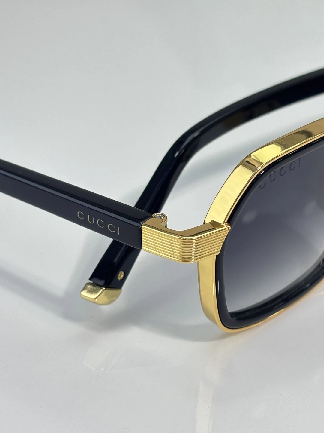 Gucci GG2074S Sunglasses 51-22-145 — photo 9