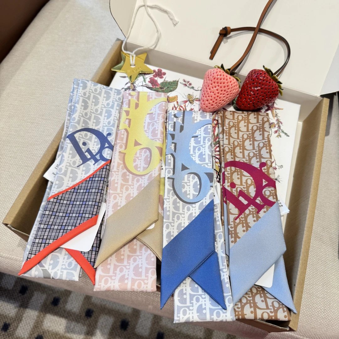 Dior Silk Hair Ribbon Ver.D — Zdjęcie 2