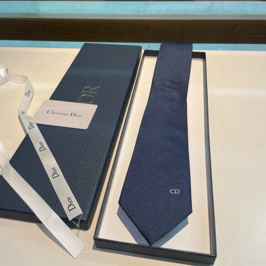 Dior Tie Ver.H — QC