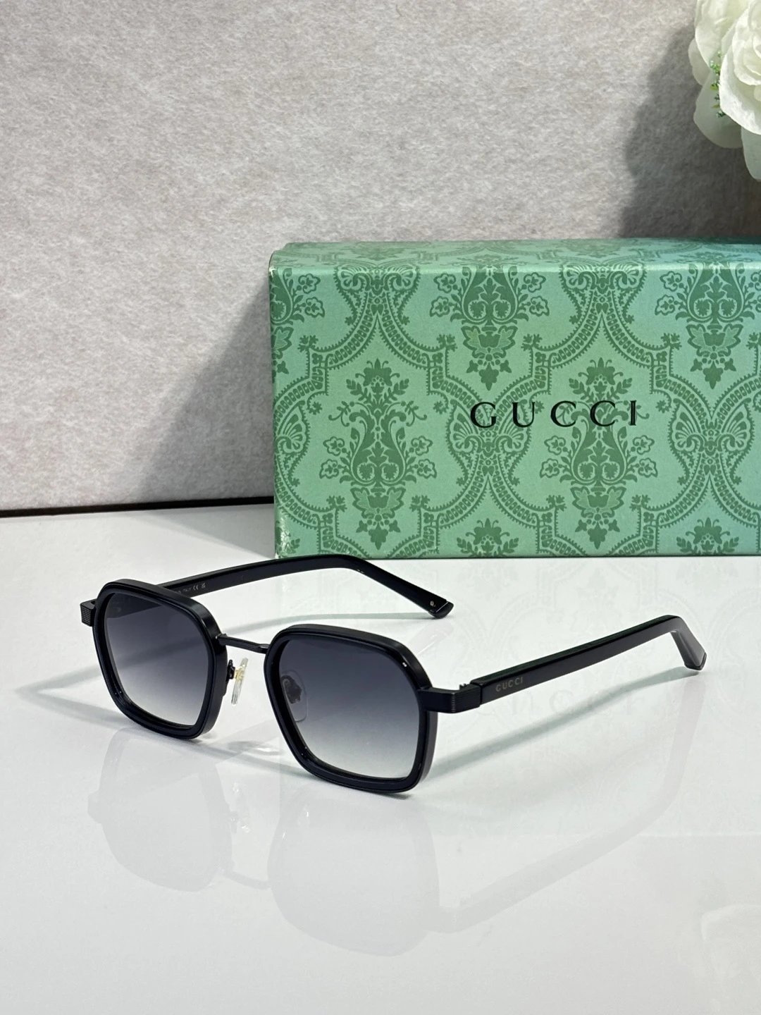 Gucci GG2074S Sunglasses 51-22-145 — photo 4
