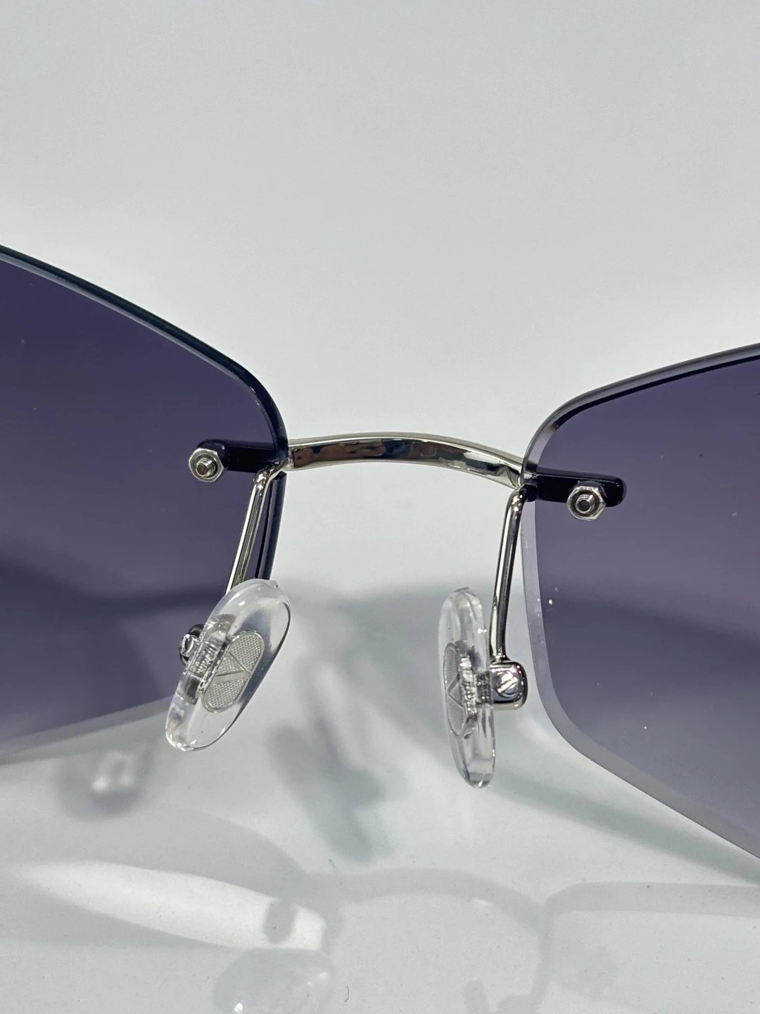 Valentino VLS-187 Sunglasses 58-18-145 Ver.A — photo 8