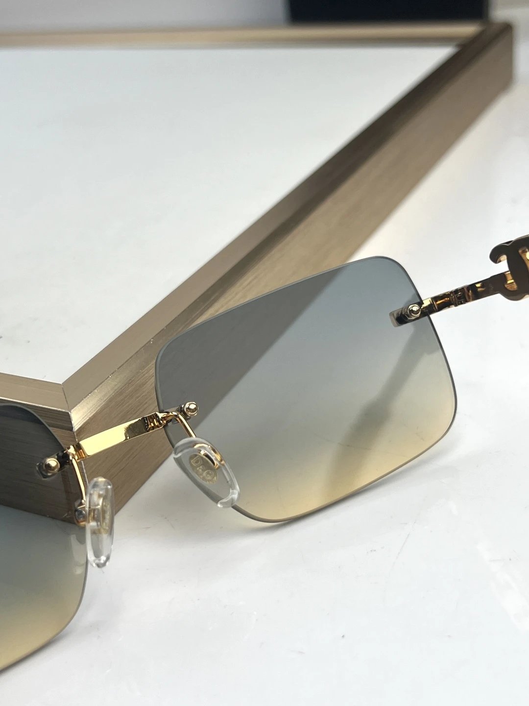 Dolce & Gabbana DG2206 Sunglasses 58-17-145 — photo 7