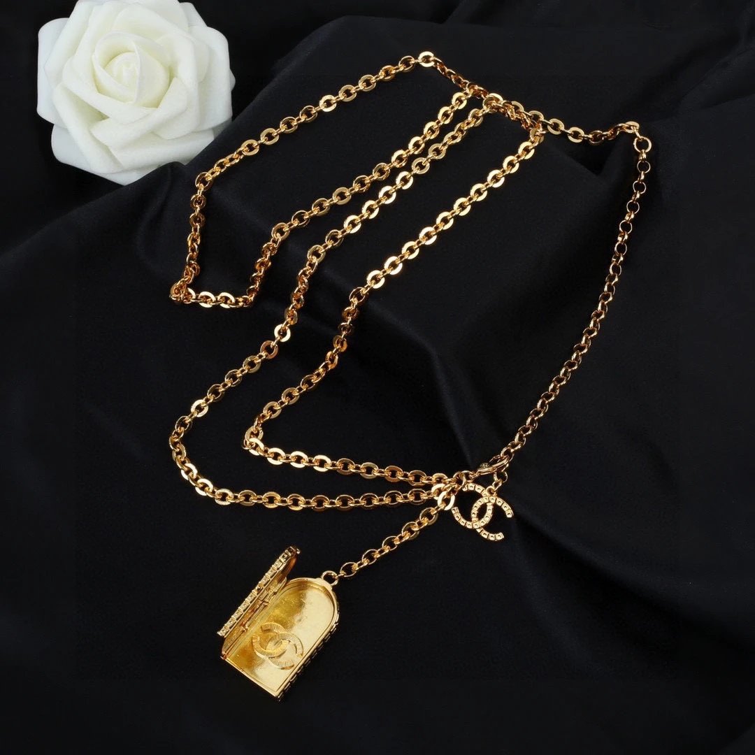 Chanel Waist Chain Ver.H — QC