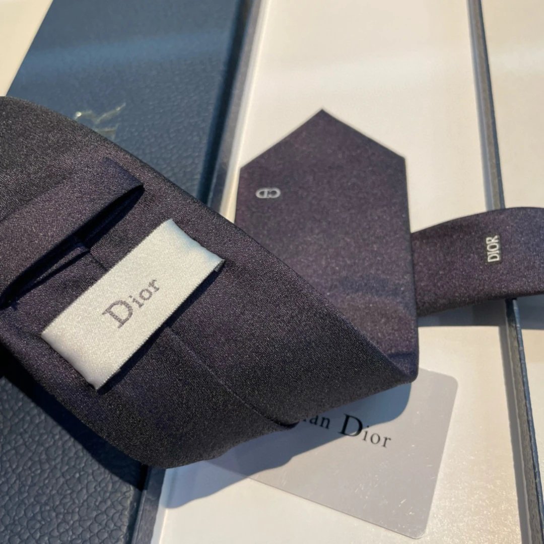 Dior Tie Ver.J — QC