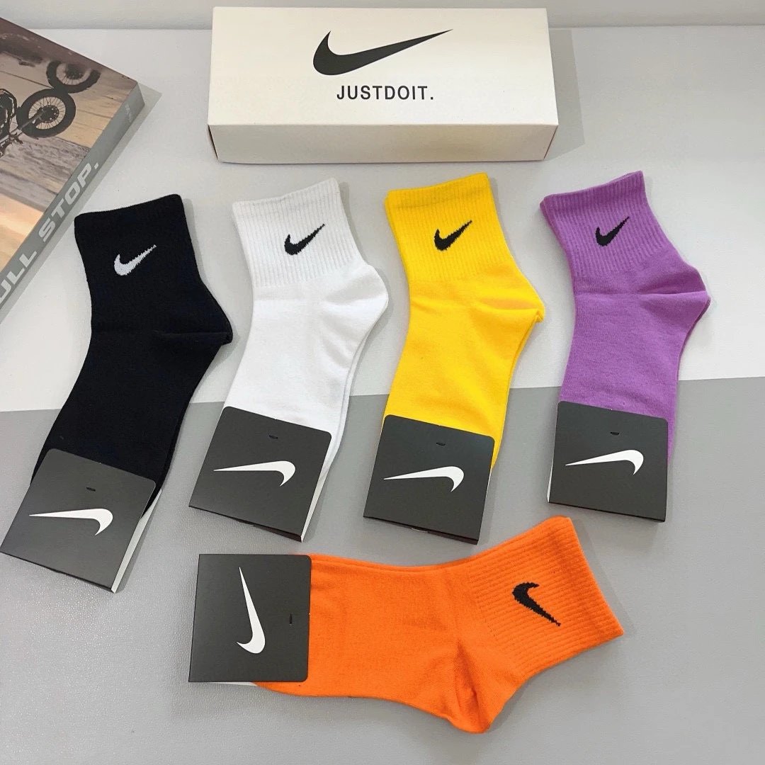 Nike Crew Socks Ver.C — Zdjęcie 5