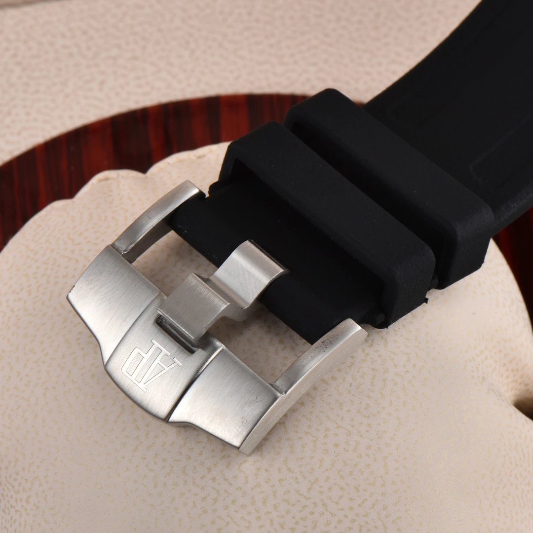 Audemars Piguet Royal Oak Offshore Automatic Watch 42mm Ver. — photo 8