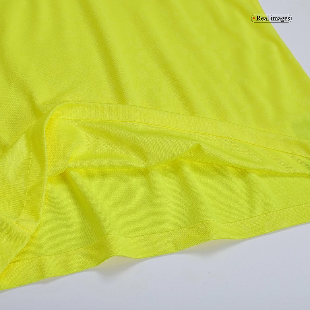 Brazil 2022 Home Jersey - Women — Photo 13