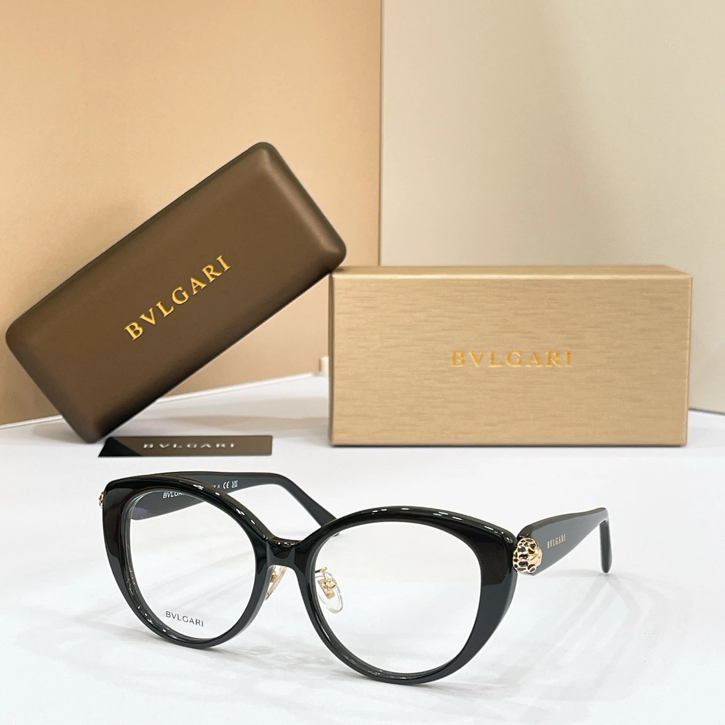 Bvlgari BV50073I Sunglasses 54-18-140 Ver.A — photo 8