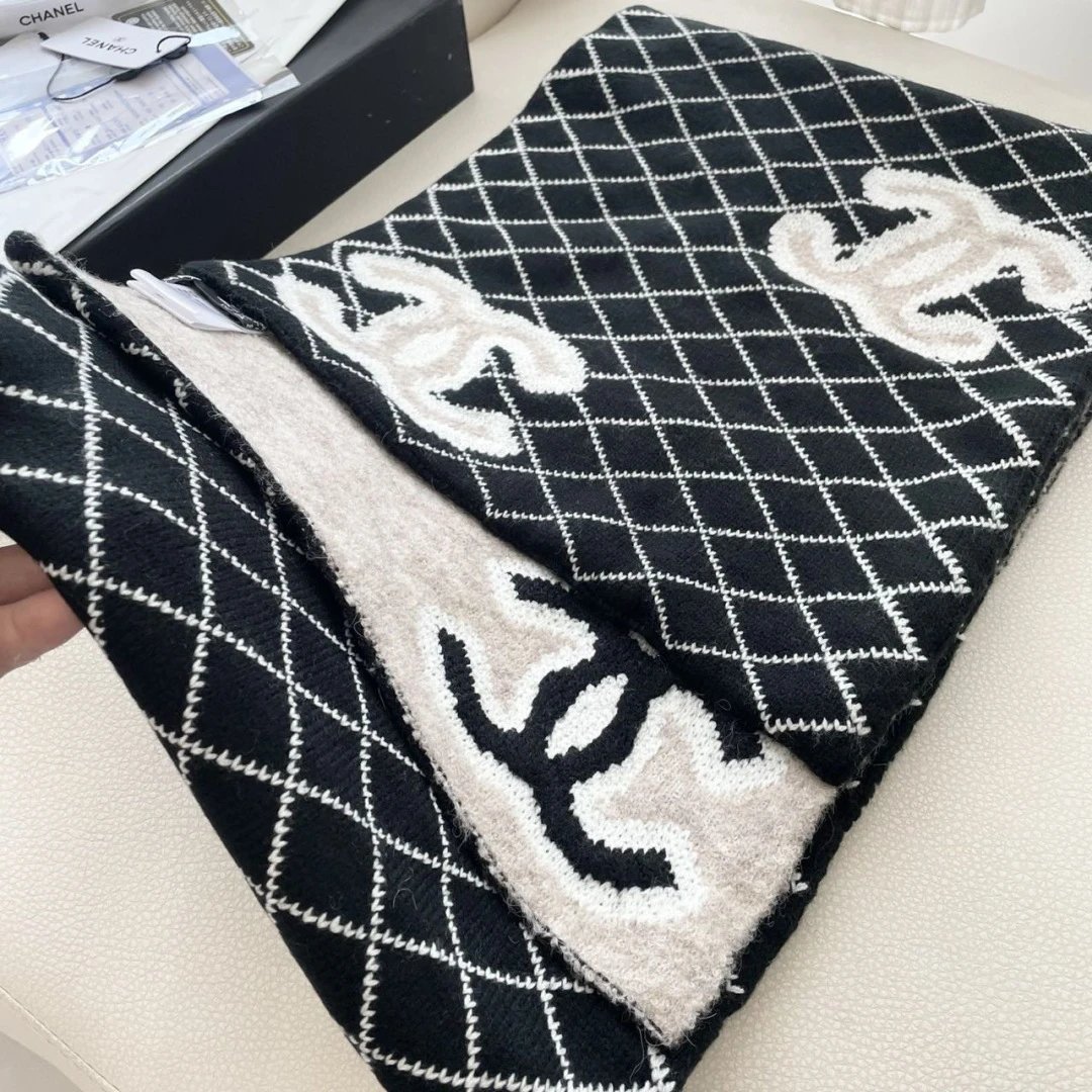 Chanel Cashmere Scarf Ver.D — QC