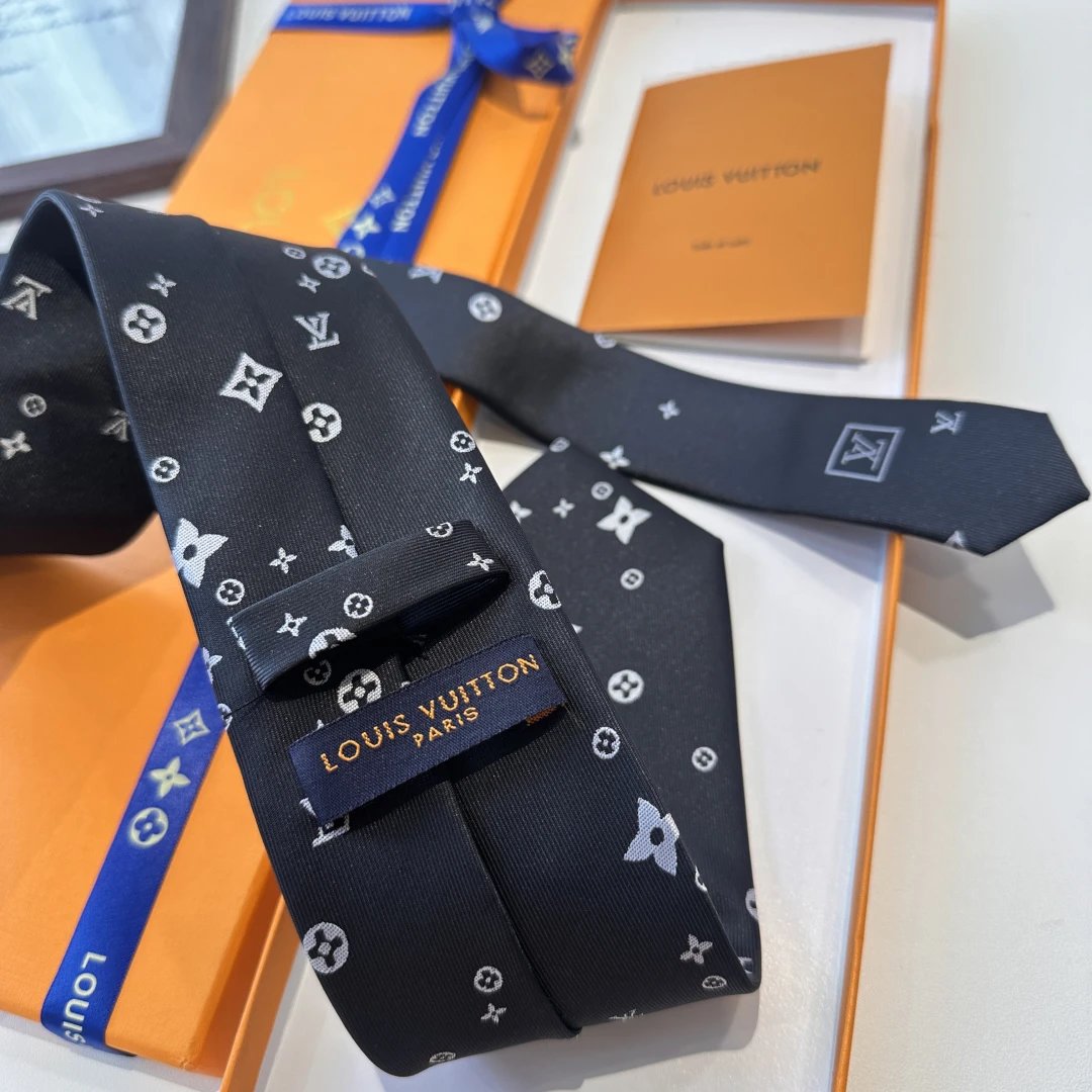 Louis Vuitton Silk Tie Ver.D — Zdjęcie 5