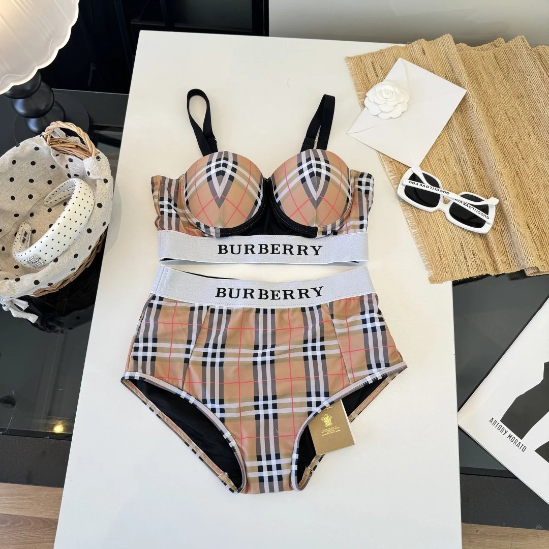 Burberry Bikini Two-Piece Swimwear Ver.B — Photo 2