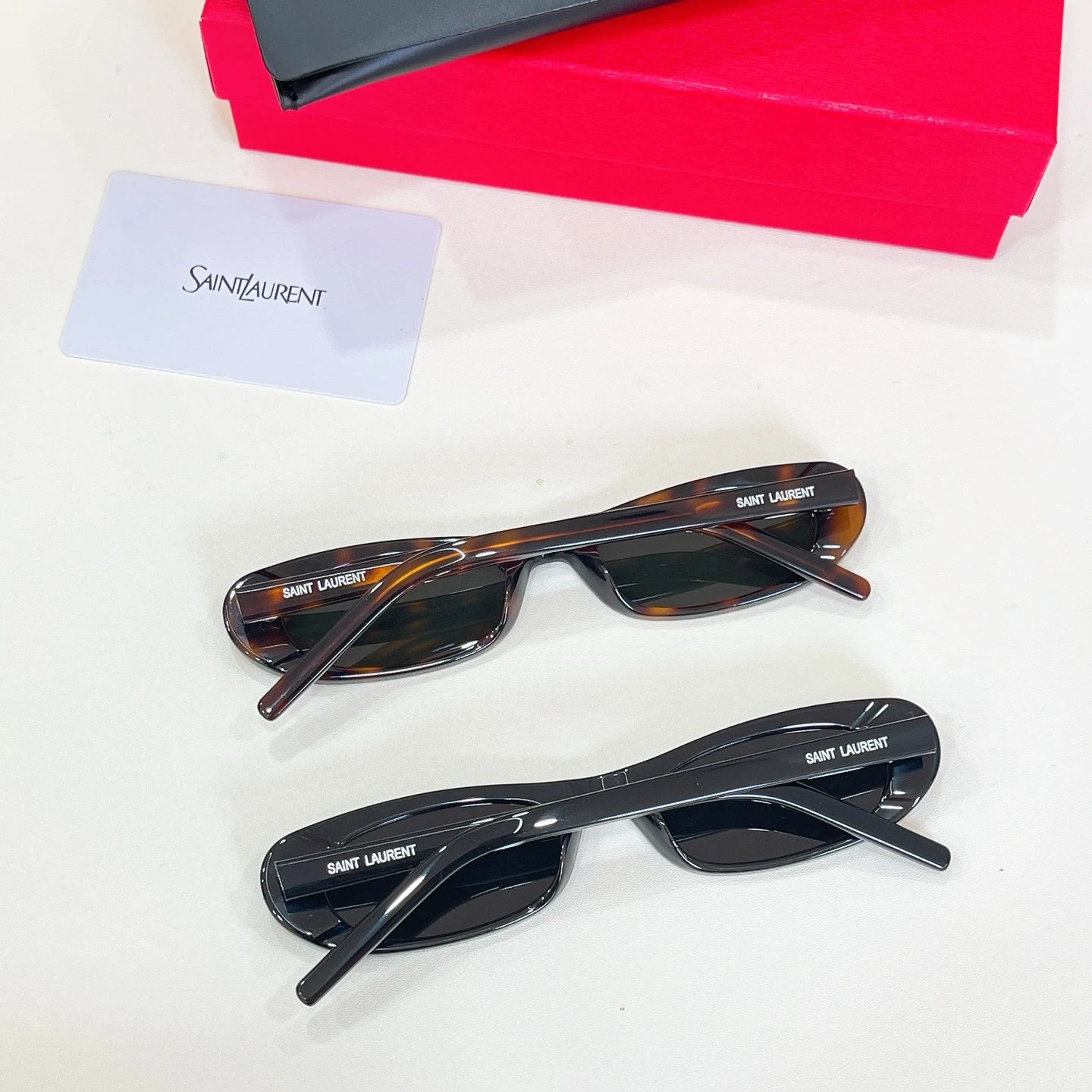 Saint Laurent SL 557 Sunglasses 53-20-145 — Zdjęcie 9