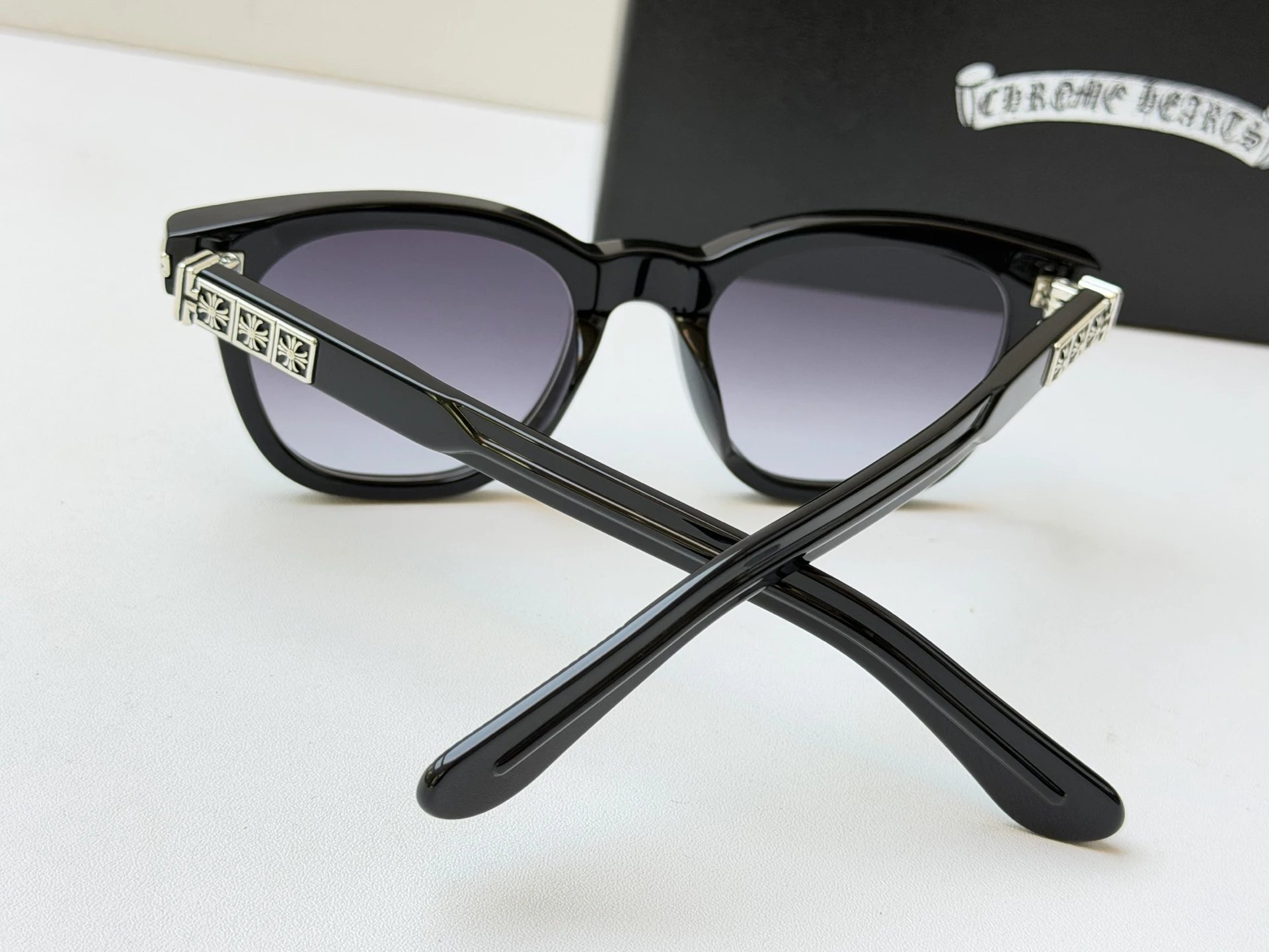 Chrome Hearts SMOKE SHOW Sunglasses 52-21-163 — photo 7