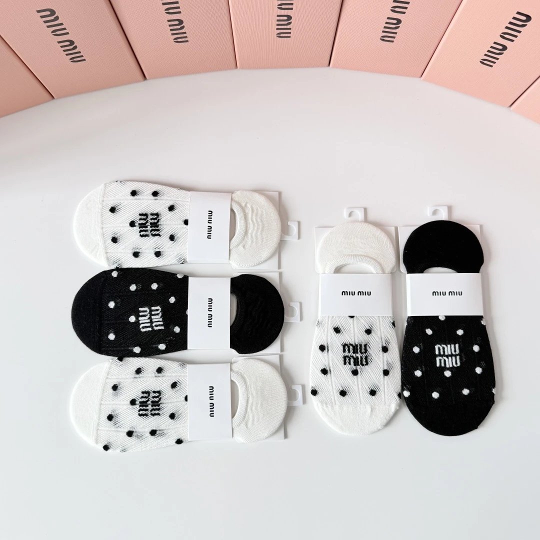 Miu Miu No-Show Socks 5-Pair Box Ver.B — photo 7