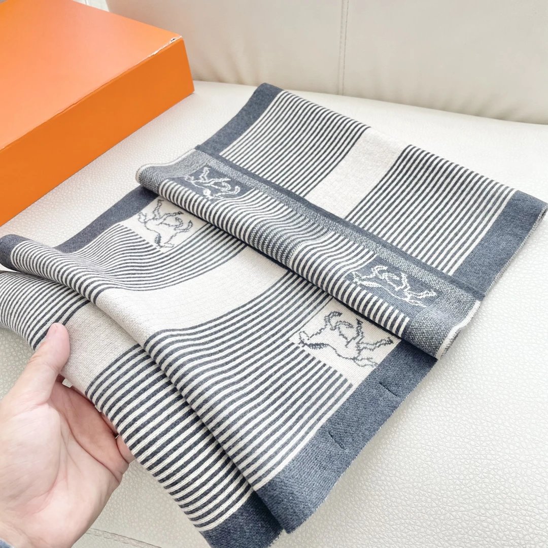Hermes Cashmere Scarf Ver.C — Photo 5