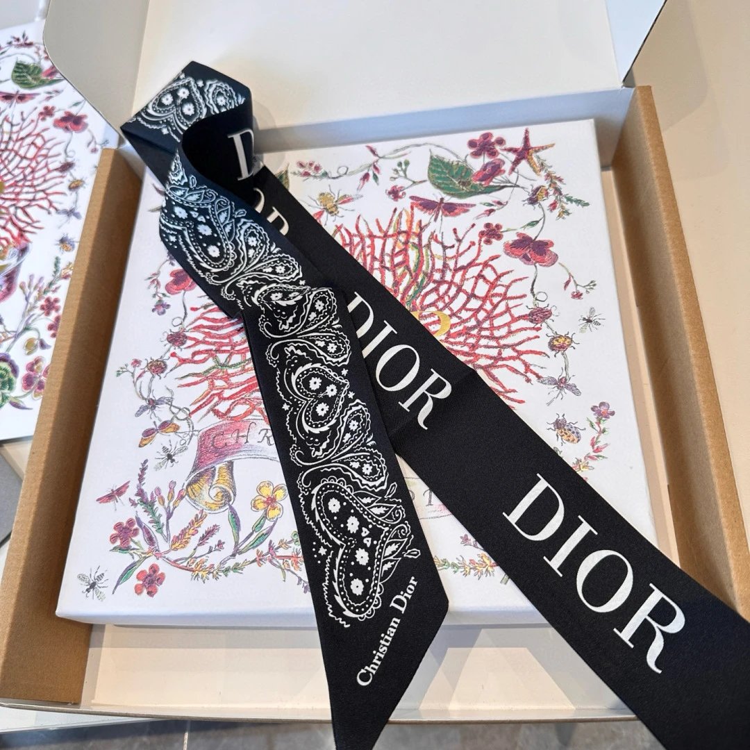 Dior Silk Ribbon Ver.B — Zdjęcie 7