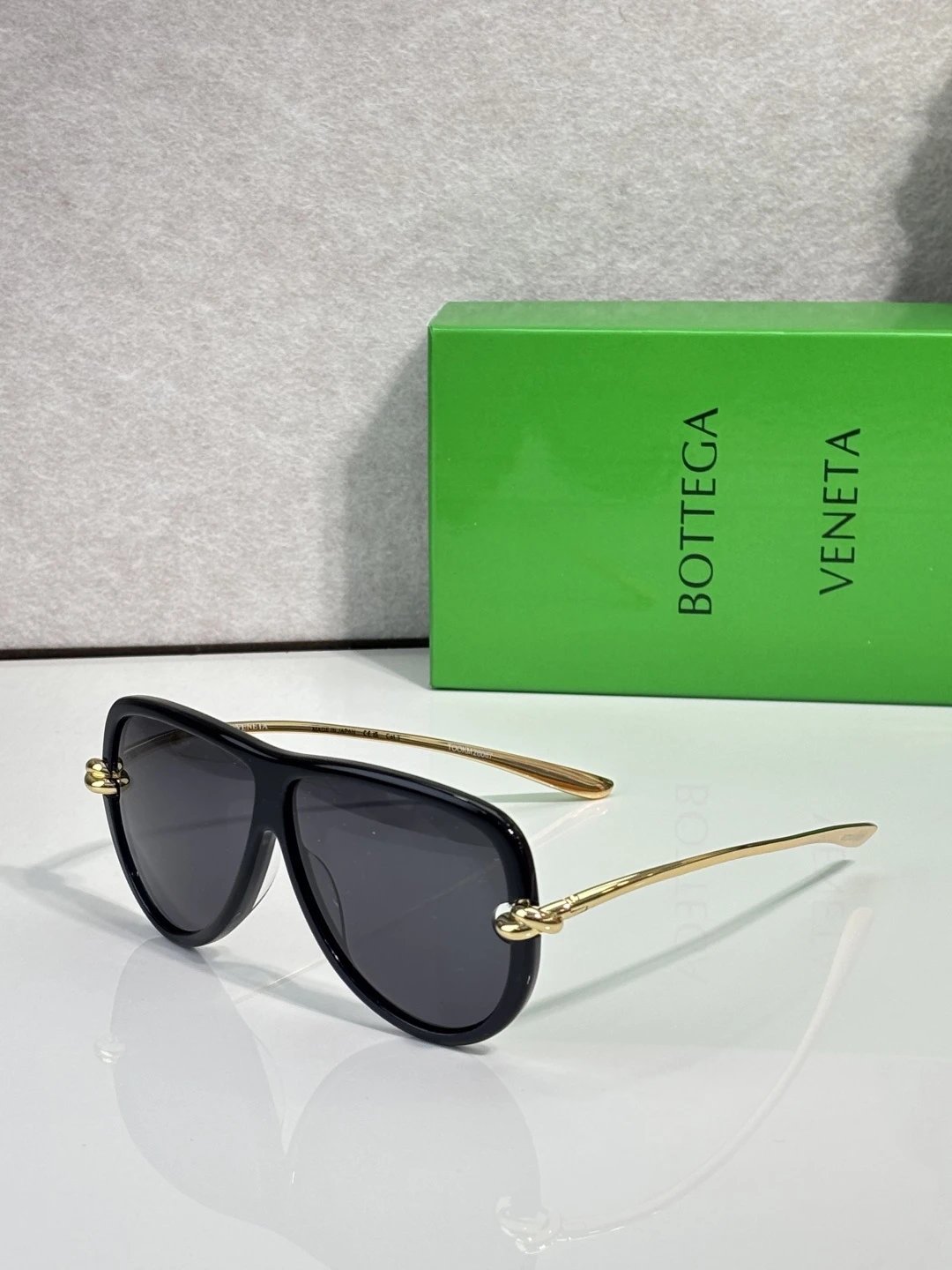 Bottega Veneta BV1513S Sunglasses 60-10-145 — photo 4
