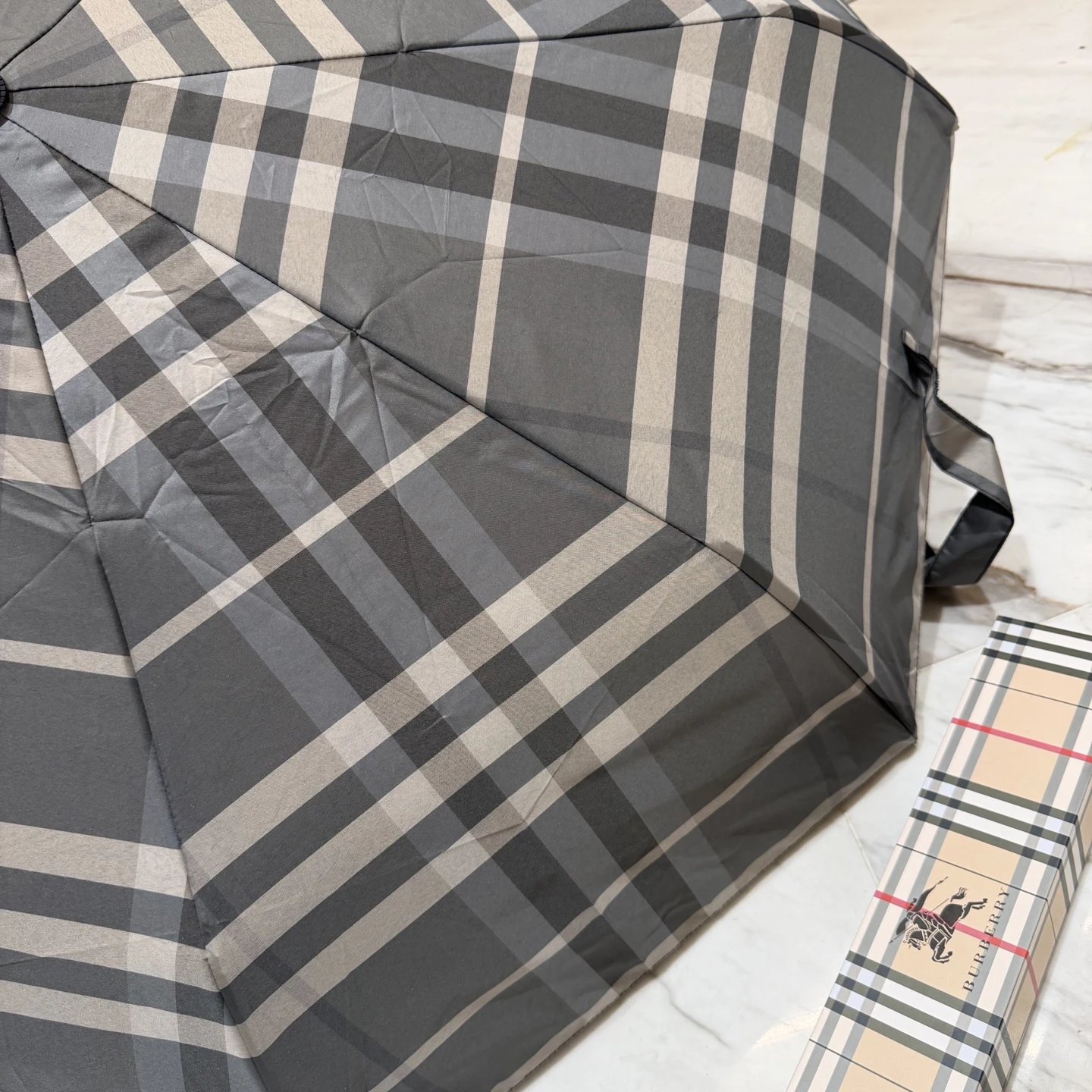 Burberry UV Protection Umbrella Ver.A — Photo 7