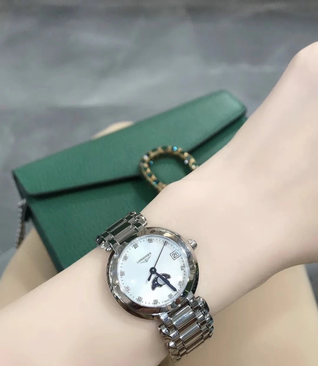 Longines PrimaLuna Automatic Ladies Watch 30.5mm — Zdjęcie 6